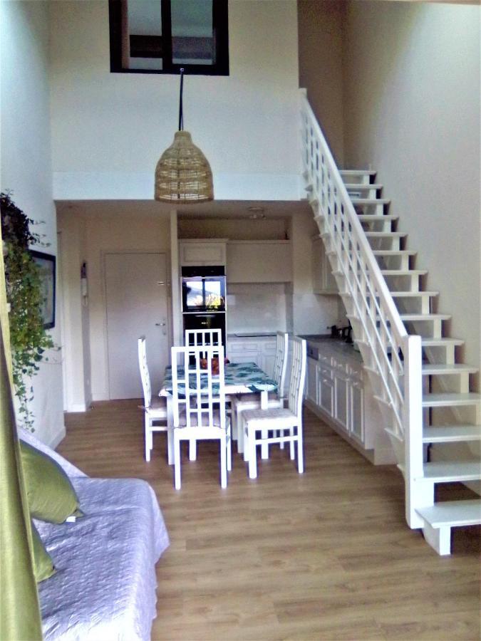 La Terrasse Des Golfs, Duplex Climatise, 2 Sdb, Garage, Calme Et Verdure