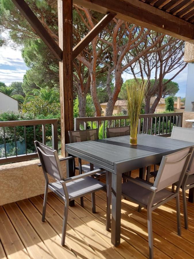 La Terrasse Des Golfs, Duplex Climatise, 2 Sdb, Garage, Calme Et Verdure * Saint-Raphaël